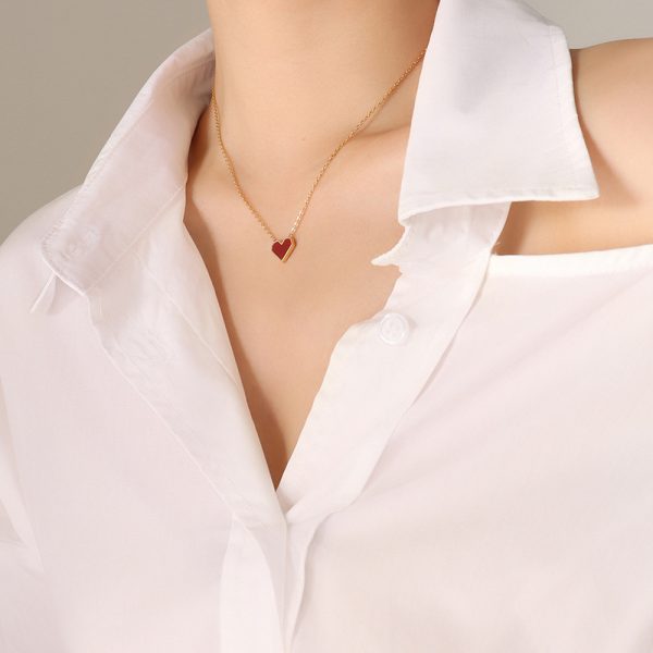 Love clavicle chain titanium steel necklace plated 18k gold retro peach heart 100 with women's jewelry - Image 2