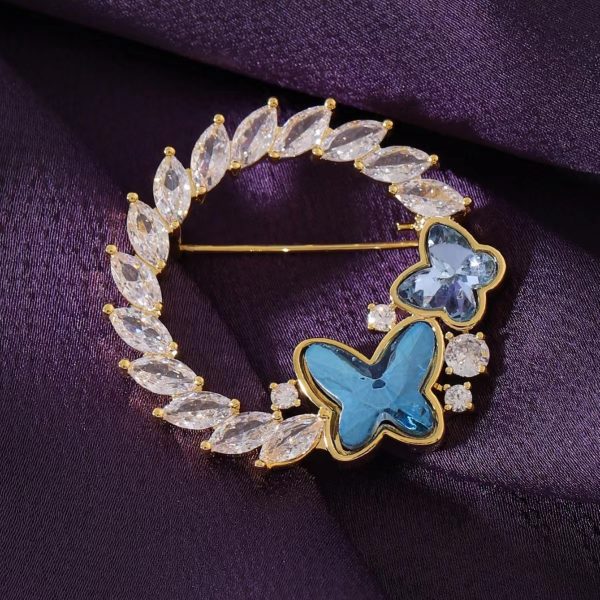 Butterfly brooch ladies high-end crystal corsage anti-walking blazer coat corsage pin women's jewelry - Image 2