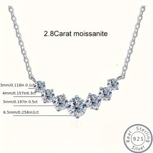 925 Sterling Silver Inlaid Moissanite Crescent Necklace, Elegant, Simple And Generous For Ladies, Is The Perfect Gift For Wives, Girlfriends, And Mothers, Suitable For Birthday Parties And Dates, And Comes With Exquisite Gift Boxes