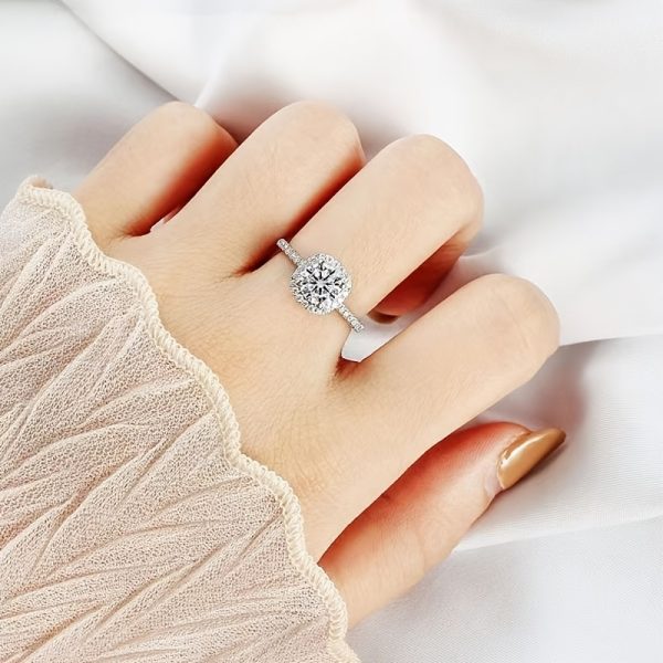 One Carat Luxury Ladies' Moissanite Ring - Fine 925 Sterling Silver Inlaid Jewelry with Exquisite Craftsmanship and Timeless Elegance - Ideal for Engagement, Anniversary, or Everyday Wear - Image 7
