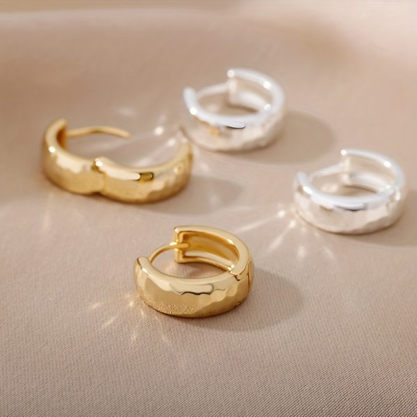 Vintage Leisure Style Stainless Steel Simple Glossy Hoop Earrings for Women Daily Casual Wear - Image 2