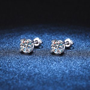 1 Pair of AuraBling S925 Sterling Silver Classic Moissanite D Color Stud Earrings with Gift Box and Silver Polishing Cloth