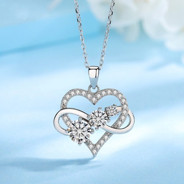 S925 Sterling Silver 1.8 Carat Moissanite Double Heart Pendant Necklace, Elegant And Luxurious Design, Perfect Gift For Women And Couples With Gift Box, 5gu002F0.18oz, Valentine's Dayu002FMother's Dayu002FAnniversaryu002FBirthday Gifts - Image 5