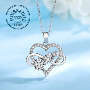 S925 Sterling Silver 1.8 Carat Moissanite Double Heart Pendant Necklace, Elegant And Luxurious Design, Perfect Gift For Women And Couples With Gift Box, 5gu002F0.18oz, Valentine's Dayu002FMother's Dayu002FAnniversaryu002FBirthday Gifts