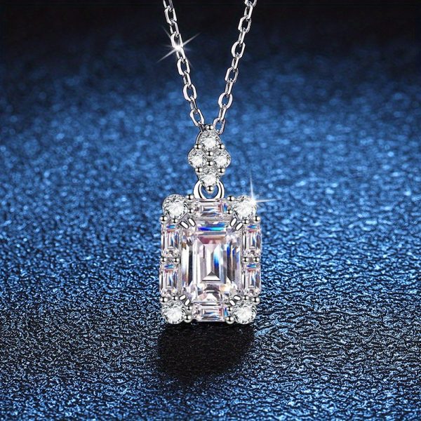 1pc Radiant Pendant, Simple Elegant Necklace for Men and Women, Daily Wear, Date, Party, Travel, Vacation, Gift for Boyfriend and Girlfriend - Image 2