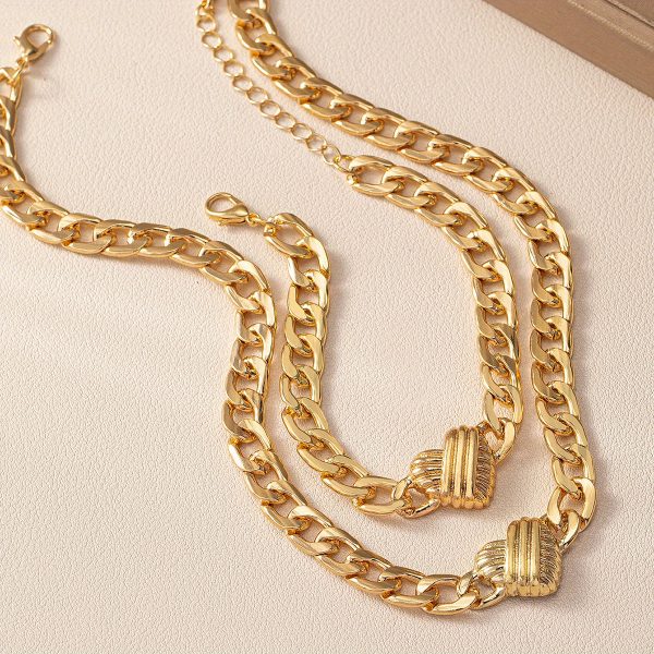 Elegant Gold-Tone Chain Necklace and Bracelet Set - 2PCS, Clasp Closure, Classic Design for Mother's Day, Graduation, Juneteenth, 4th of July, Summer Celebrations - No Battery, Electricity-Free, Featherless - Image 3