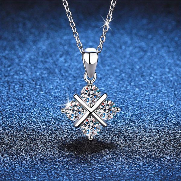 Elegant 925 Sterling Silver Dreamcatcher Pendant Necklace with Moissanite Stones, Vintage Simple Design, 18K Golden Plated, Suitable for Daily Wear and Special Occasions, Ideal Gift for Mardi Gras and Other Festivities - Image 2