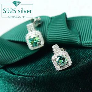 LOVESSOM Elegant 1 Carat Square Moissanite Stud Earrings - Vintage Luxury Design, 925 Sterling Silvery, Perfect for Casual Attire
