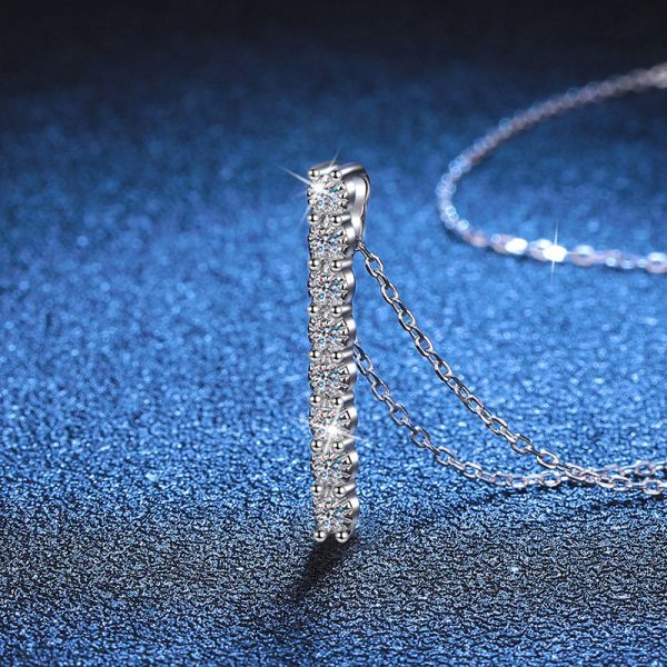 Eight 925 Sterling Silvery Moissanite and Small Diamond Necklace, Fashionable Pendant with Elegant Classic Style for Daily Wear, Party, Valentine's Day and Mother's Day Gift, 3g with Gift Box - Image 2