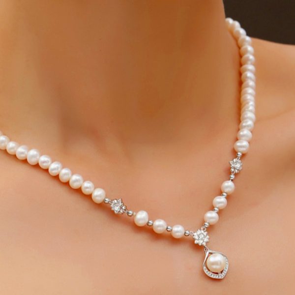 Freshwater Pearl Necklace S925 Silver Wedding Light Luxury Versatile Ornament Premium Sense Niche Pendant New Chinese Jewelry Halloween Christmas Thanksgiving 24gu002F 0.85oz - Image 2