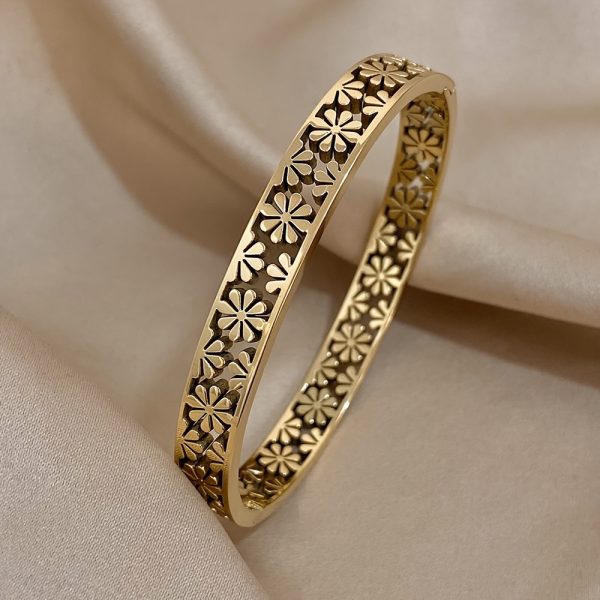 1pc Hollow Flower Shape Stainless Steel Bangle Bracelet For Men Women, Vintage Jewelry - Image 3