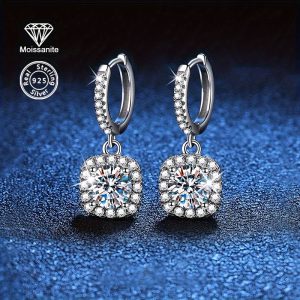 Elegant 0.5 Carat Moissanite Stud Earrings in 925 Sterling Silvery - Luxurious & Versatile for Parties, Vacations, and Everyday Chic - Perfect Gift for Valentine's Day, Christmas, Birthdays