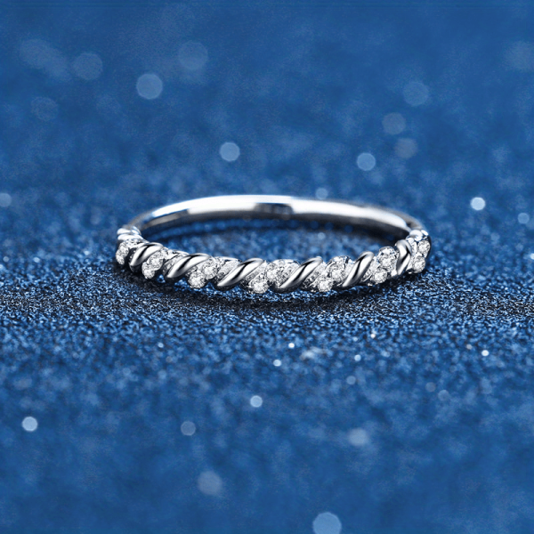 1pc Radiant Moissanite Mens Ring - 925 Sterling Silver with Lucky Charm - Trendy Daily Accessory for Him - Ideal Holiday Birthday Gift for Your Beloved - Timeless Elegance and Unmatched Shine - Image 2