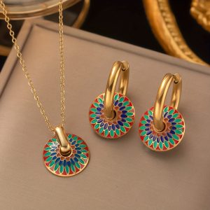 3pcsu002Fset Golden Stainless Steel Bohemian Daisy Pattern Necklace and Earring Jewelry Set for Men and Women - Trendy Boho Chic Accessories - Hypoallergenic and Durable Jewelry Set for Everyday Wear