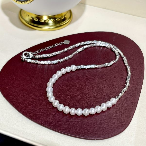 925 Sterling Silver Natural Freshwater Pearl Necklace for Women - Elegant, Eternal Chic, Everyday Glamour - Versatile Design - Perfect Warm Gift for Wife, Daughter, Friends, Family - Ideal for Birthdays, Christmas, Anniversaries - 18K Gold Plated, Sexy Hip Hop Style, July Birthstone, Party & Music Festival Ready - Mardi Gras Day Celebration, All-Season Jewelry - Image 2