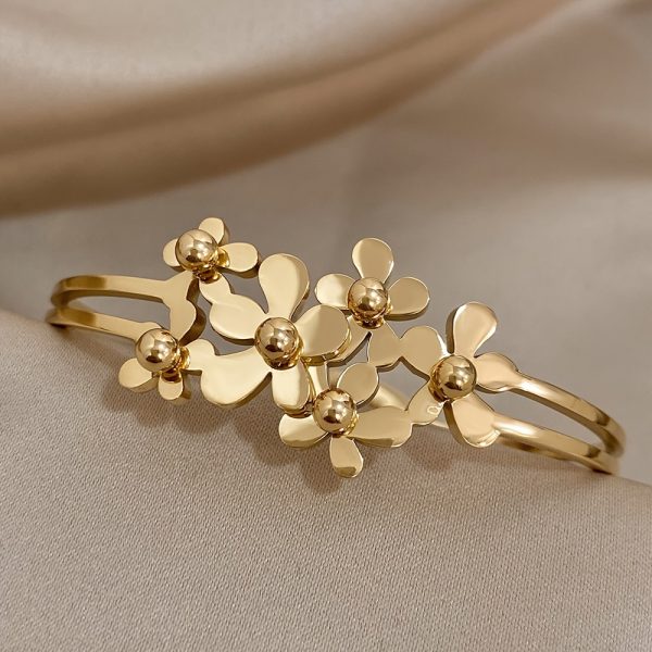 1pc 18K Gold-plated Stainless Steel Bracelet, With 6 Small Flowers Decor, For Men Women - Image 5