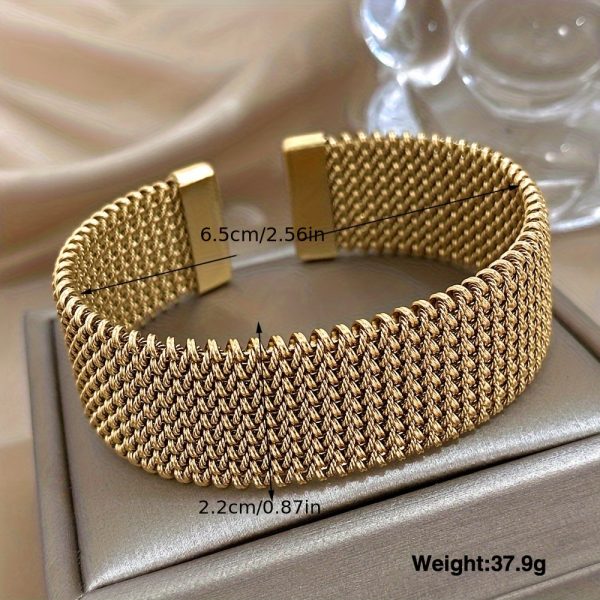 Chic Vintage-Inspired Wide Stainless Steel Cuff Bracelet for Women - Golden Tone - Image 4