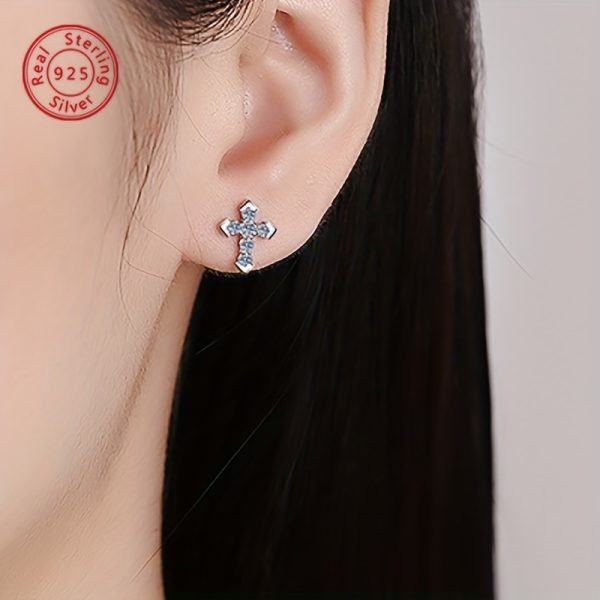 Elegant Moissanite Stud Earrings for Women - 925 Sterling Silvery, Perfect for Daily Wear & Special Occasions, Ideal Valentine's Day, Christmas, Birthday Gift - Image 2