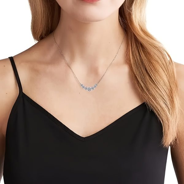 925 Sterling Silver Inlaid Moissanite Crescent Necklace, Elegant, Simple And Generous For Ladies, Is The Perfect Gift For Wives, Girlfriends, And Mothers, Suitable For Birthday Parties And Dates, And Comes With Exquisite Gift Boxes - Image 5