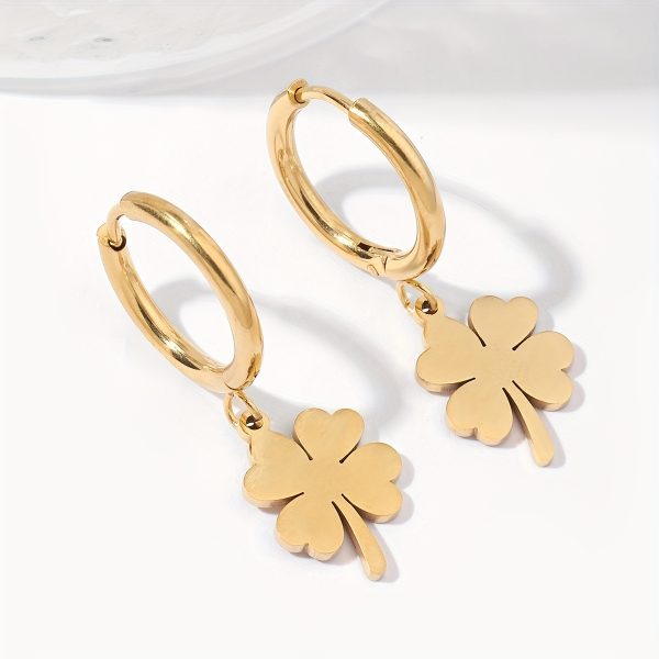 1 Pair of Dazzling Stainless Steel Clover-Shaped Hoop Earrings - Trendy Retro Earrings for Couples - Hypoallergenic, Nickel-Free, and Durable Jewelry Accessories - Image 4