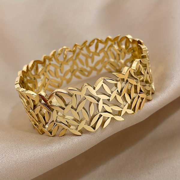 1pc Elegant Leaf-Design Wide Stainless Steel Cuff Bracelet - Unisex Statement Accessory for Casual & Formal Wear - Image 2