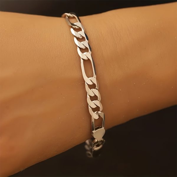 1pc Stainless Steel Chain Bracelet - Fashionably Cool Hip Hop Inspired Chain Link Design for Everyday Wear, Unisex for Men and Women, Perfect Gift for Fathers Day, Birthdays, or Any Special Occasion