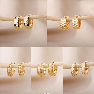 Vintage Leisure Style Stainless Steel Simple Glossy Hoop Earrings for Women Daily Casual Wear