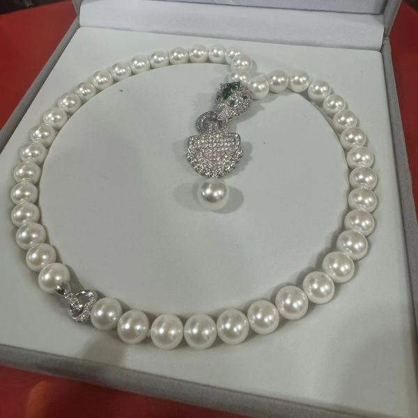 Elegant Vintage-Inspired Shell Bead Necklace - S925 Silvery, Perfect For Birthdays, Anniversaries & Graduation Gifts (Gift Box Varies) - Image 3