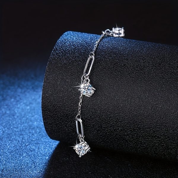 1 piece of exquisite craftsmanship S925 silver main stone 0.5 carat * 3ct high quality moissanite simple and beautiful women's fashion bracelet suitable for wearing during engagement and wedding confession, as a gift for friends, lovers and family - Image 2