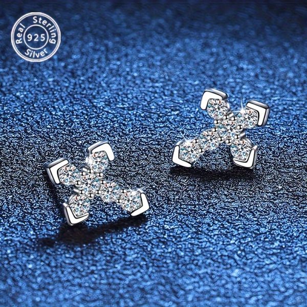 Elegant Moissanite Stud Earrings for Women - 925 Sterling Silvery, Perfect for Daily Wear & Special Occasions, Ideal Valentine's Day, Christmas, Birthday Gift - Image 4