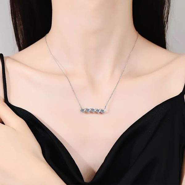 S925 Sterling Silver 1.5 Carat Moissanite Necklace Light Luxury Luxury Cold Style Men's And Women's Fashion Trend Collarbone Chain Light Luxury Niche Elegant Romantic Sweet Creative Personality Lively Fresh Simple Classic Casual Daily Wear Dating - Image 3