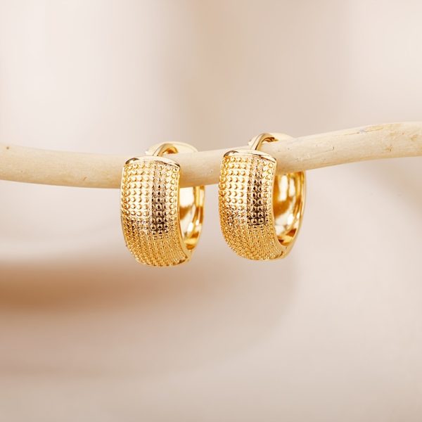 Vintage Leisure Style Stainless Steel Simple Glossy Hoop Earrings for Women Daily Casual Wear - Image 9