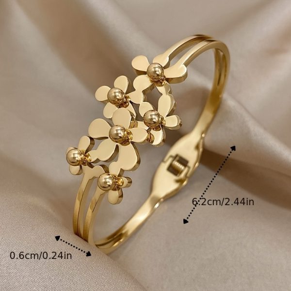 1pc 18K Gold-plated Stainless Steel Bracelet, With 6 Small Flowers Decor, For Men Women - Image 6