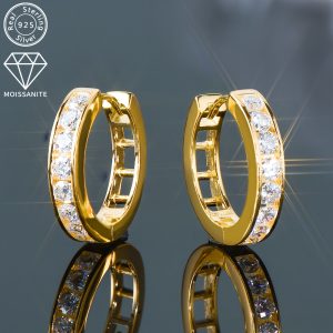 1 Pair Sparkling Moissanite Sterling Silver Huggie Hoop Earrings - 2.5mm Round Cut, S925 Hypoallergenic, Birthday Jewelry Gifts for Women - Elegant and Timeless Accessories