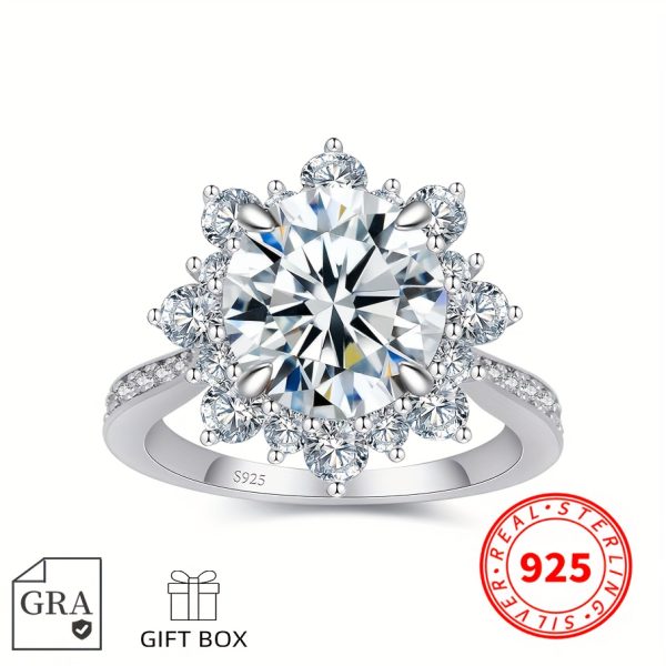 1.5u002F2u002F3CT 925 Sterling SilverMoissanite Engagement Rings for Women, Women's 925 Sterling Silver Big Flower Shaped Engagement Moissanite Ring, Brilliant D Color VVS1 Wedding Bands Moissanite Halo Rings 1.5u002F2u002F3CT.