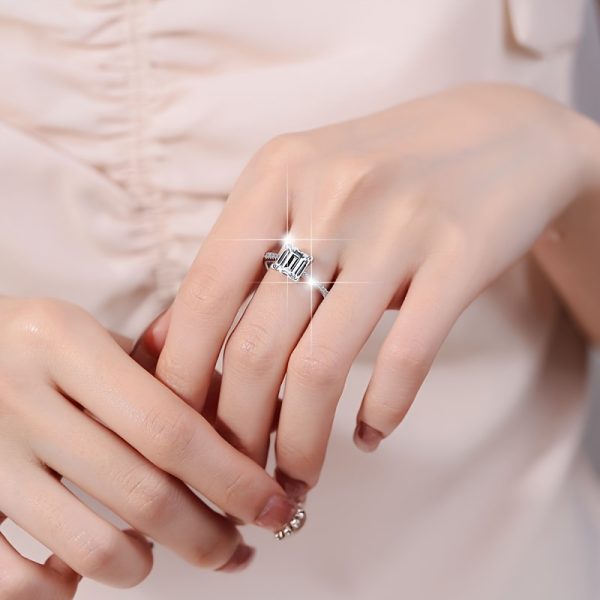 Fashionable Women's Ring - S925 Sterling Silver, Princess Cut 2 Carat Simulated Moissanite Stone With PT950 Plating - Image 4