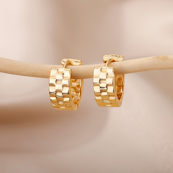 Vintage Leisure Style Stainless Steel Simple Glossy Hoop Earrings for Women Daily Casual Wear - Image 5